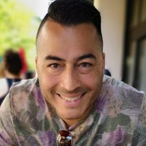 Meet your Posher, Roberto - Picture 1 of 1